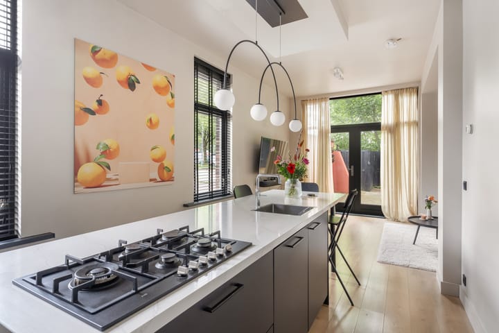 Foto 1 van Delfgaauwstraat 103-B