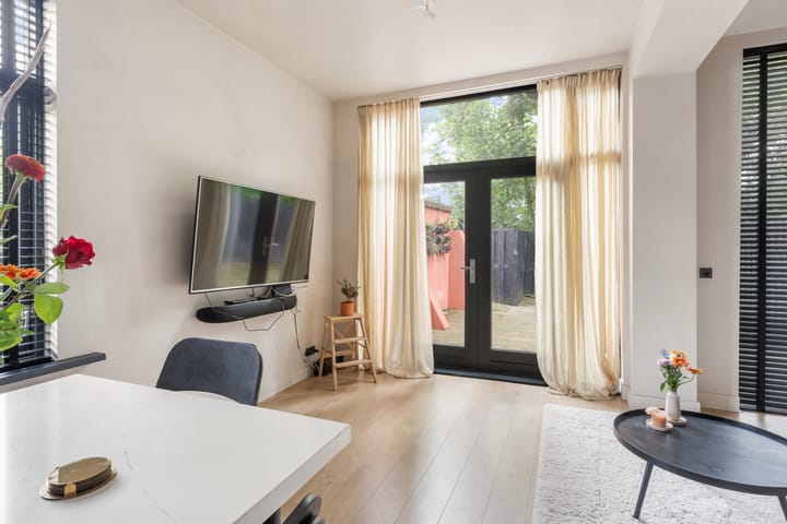 Foto 19 van Delfgaauwstraat 103-B