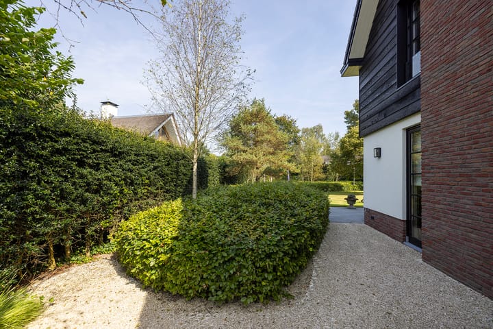 Photo 56 of Torenlaan 50-B