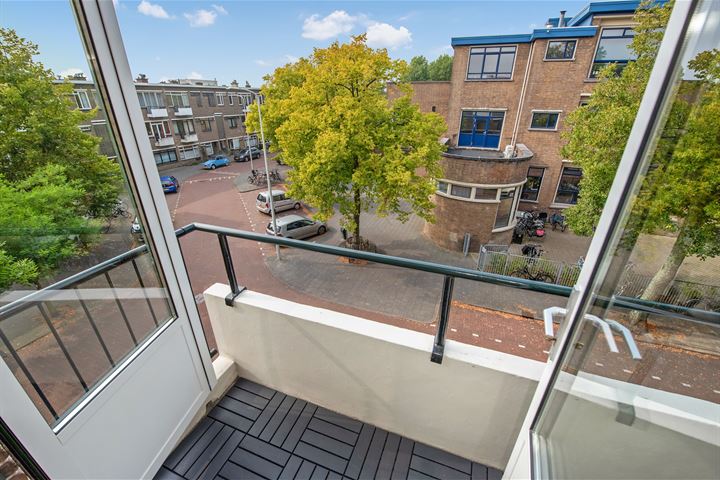 View photo 33 of Rooseboomstraat 5