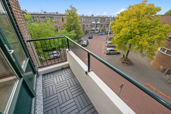 Bekijk foto 34 van Rooseboomstraat 5