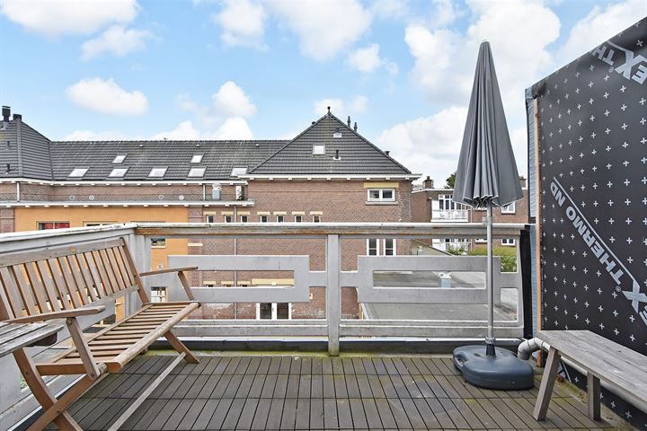 View photo 30 of Cederstraat 42