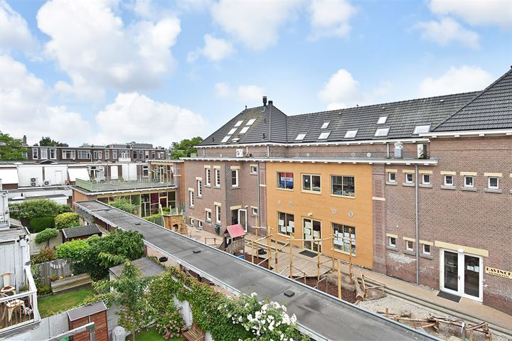 View photo 32 of Cederstraat 42