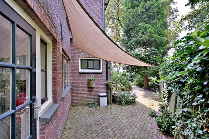 Bekijk foto 34 van Arnhemsestraat 20