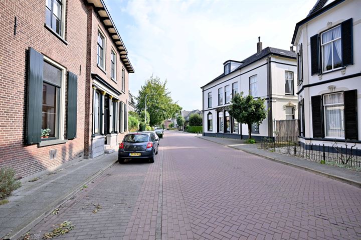 Bekijk foto 37 van Arnhemsestraat 20