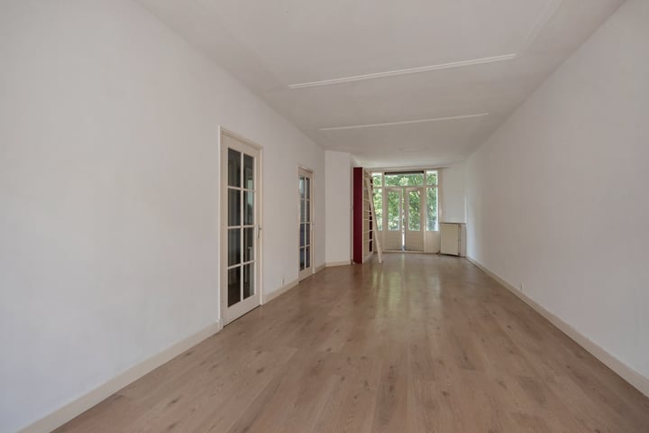 Bekijk foto 3 van Volkerakstraat 31