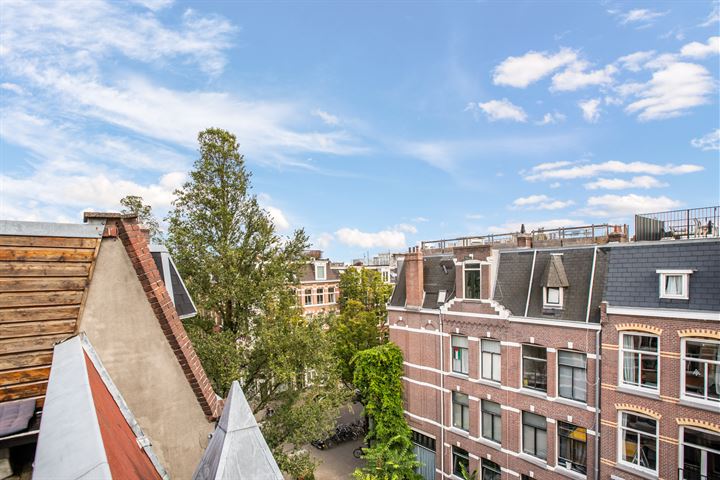 Bekijk foto 40 van Alberdingk Thijmstraat 8-2