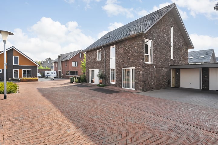 Bekijk foto 2 van Randestraat 27