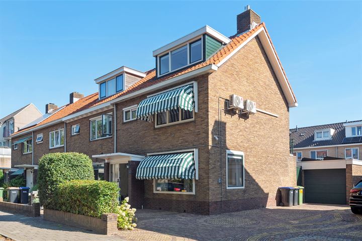 Bekijk foto 31 van Jan Ligthartstraat 226