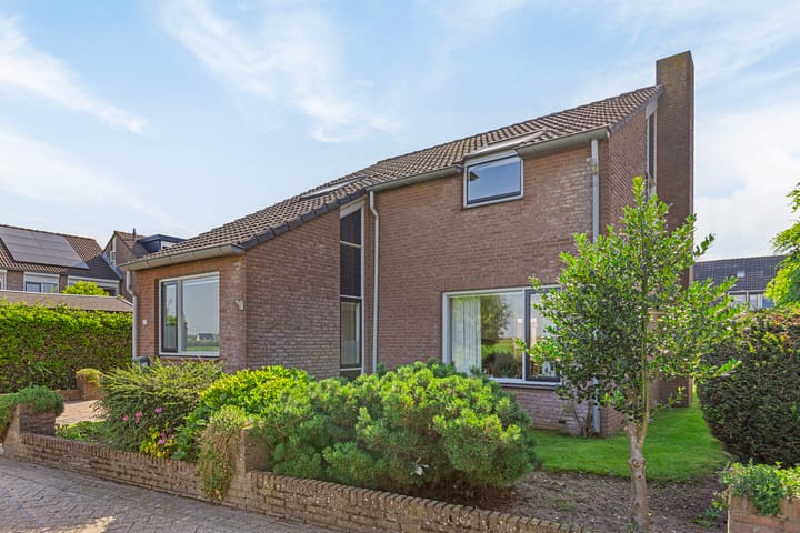 Foto 1 van Reusensestraat 30