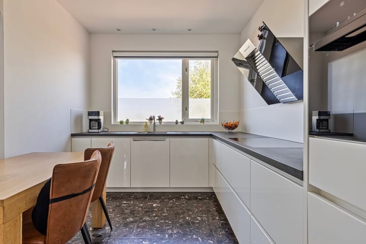 Foto 3 van Reusensestraat 30