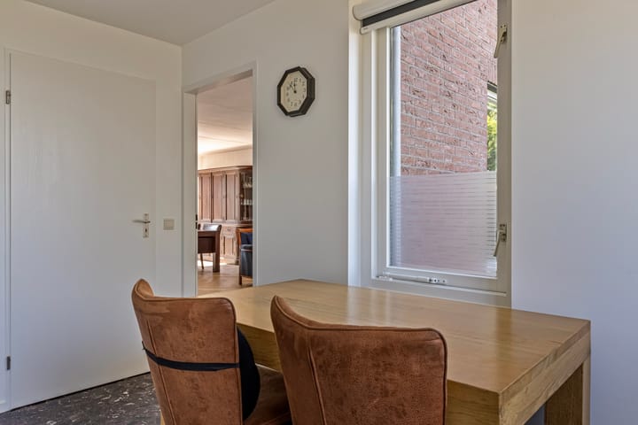 Foto 24 van Reusensestraat 30