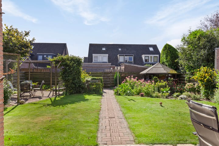 Foto 40 van Reusensestraat 30