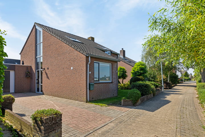 Foto 47 van Reusensestraat 30