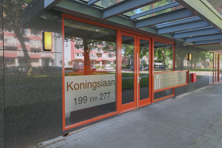 View photo 12 of Koningslaan 277