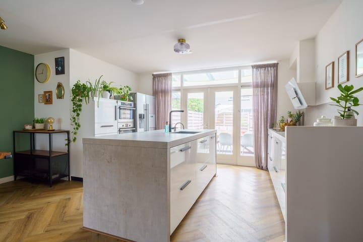 Foto 9 van L.C. van der Vlugtstraat 40