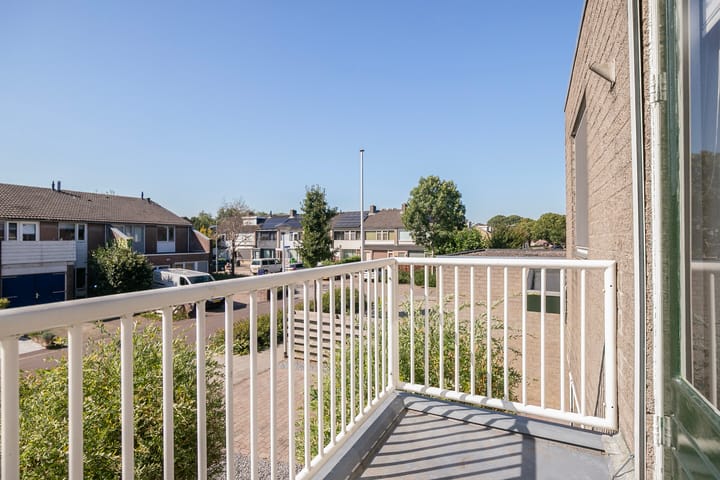 Foto 28 van Meidoornstraat 22