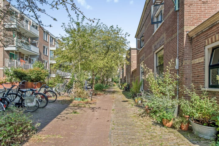 View photo 24 of De Witstraat 51