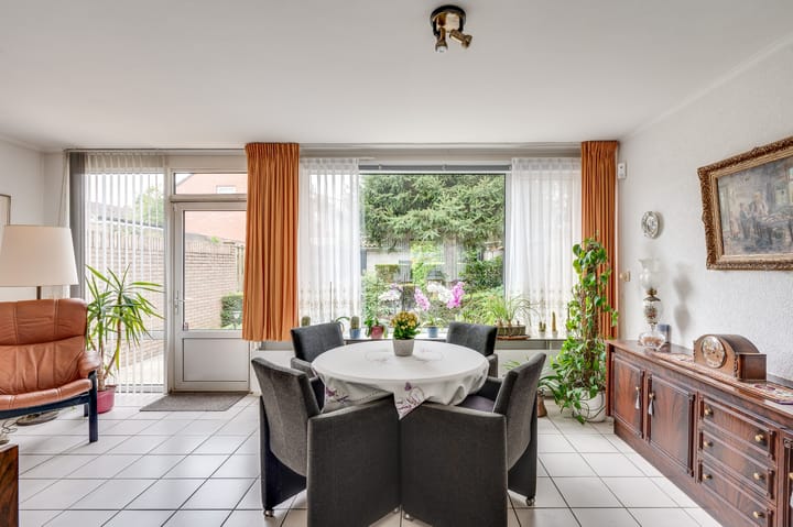 Photo 15 of van Gentlaan 69