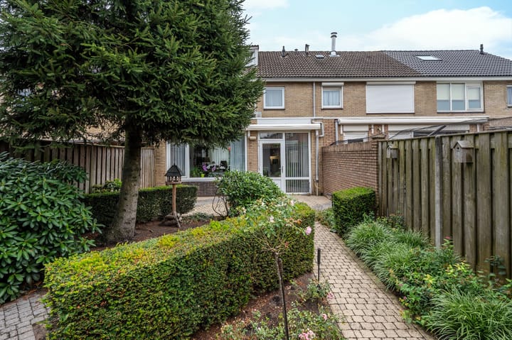 Photo 34 of van Gentlaan 69