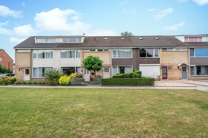 Photo 38 of van Gentlaan 69