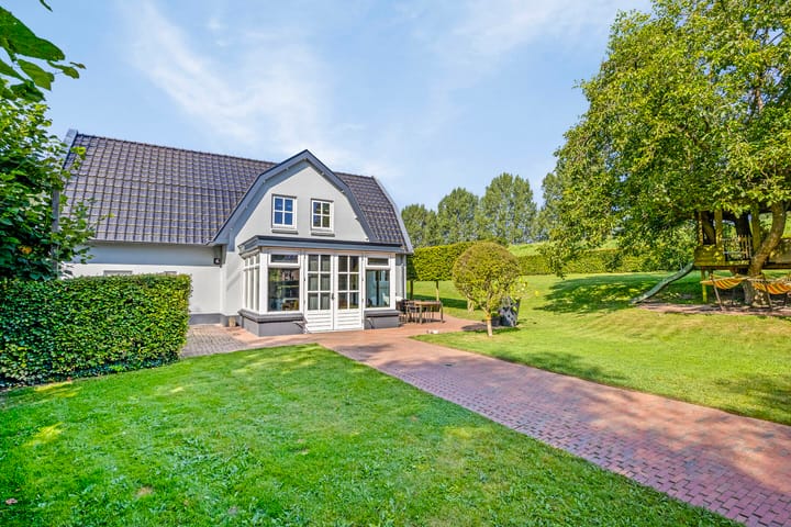 Photo 40 of Wilgenstraat 7