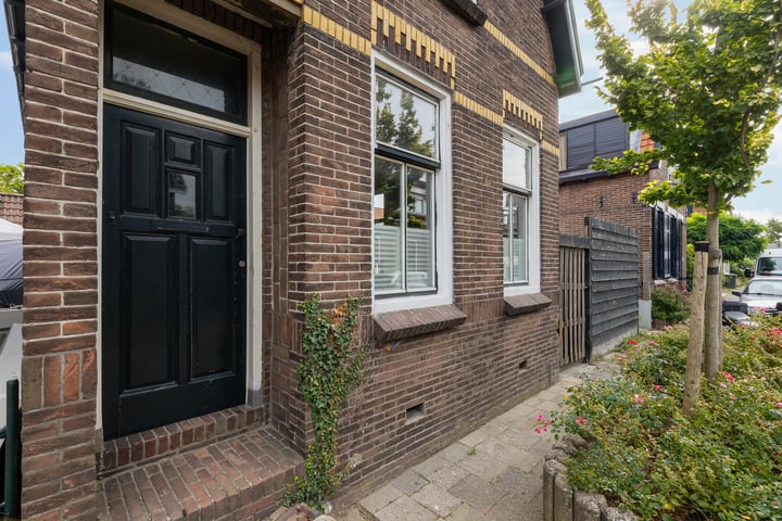 Bekijk foto 12 van Waalstraat 9