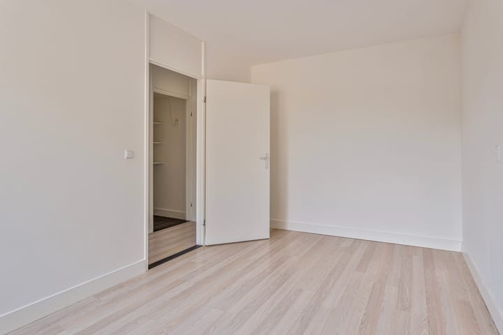 Foto 13 van Spaanderbank 32