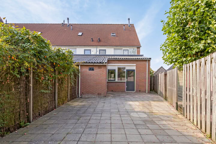 Foto 18 van Spaanderbank 32