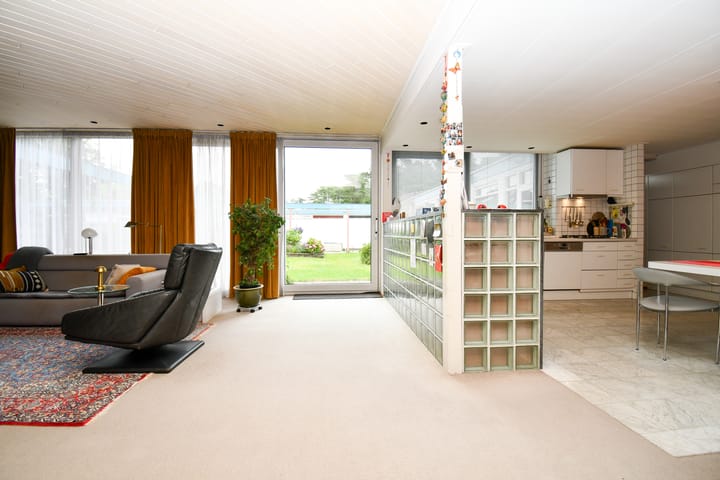 Photo 16 of Longway 37