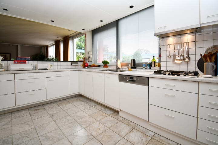 Photo 18 of Longway 37