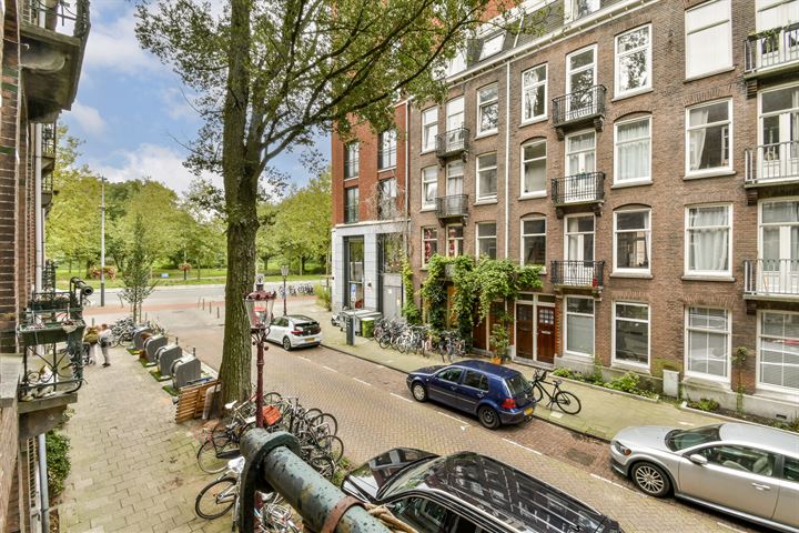 Bekijk foto 26 van Graaf Florisstraat 21-1