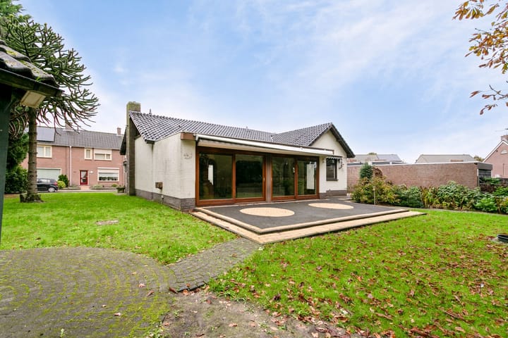 Foto 17 van Rossinistraat 14