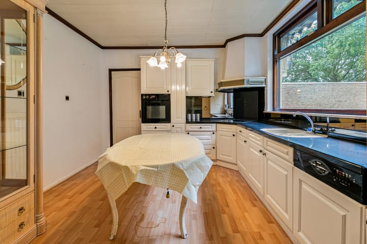 Foto 12 van Rossinistraat 14