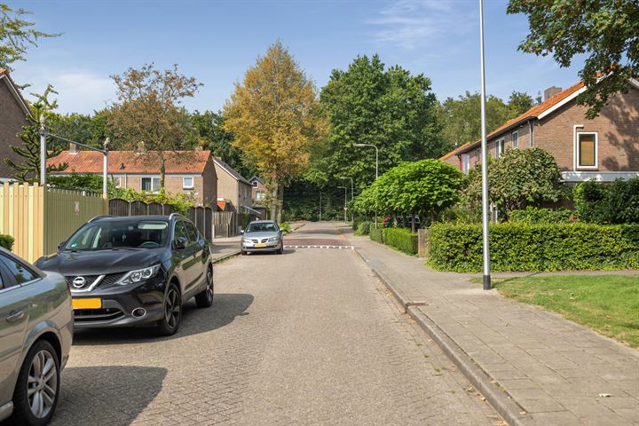 Bekijk foto 35 van Bekkumerstraat 16