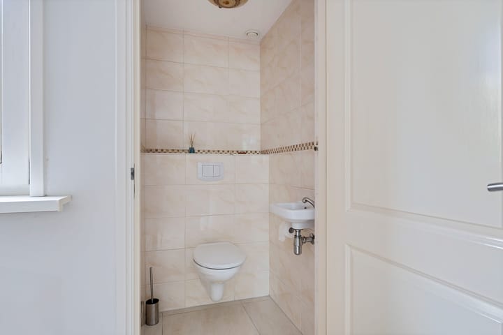 Foto 21 van Zuiderzeestraatweg Oost 59