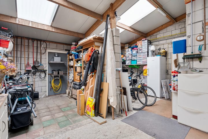 Foto 23 van Zuiderzeestraatweg Oost 59