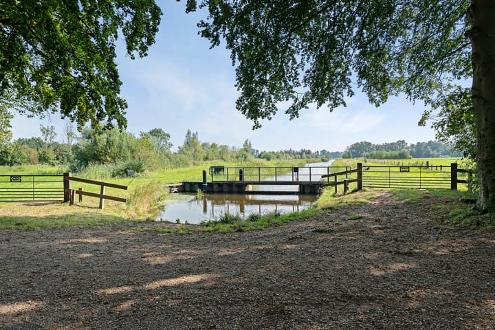 Foto 46 van Zuiderzeestraatweg Oost 59