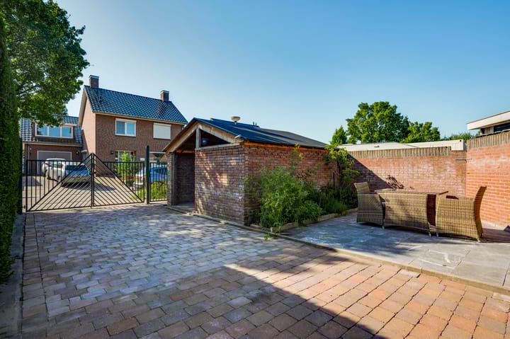 Foto 24 van Dorpstraat 15-A