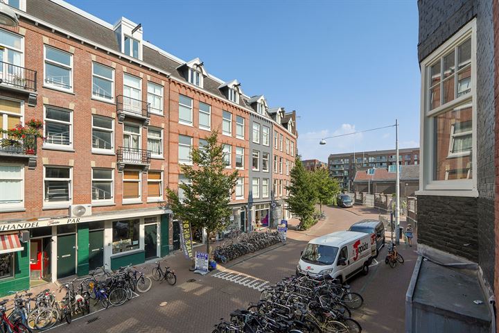 View photo 6 of Bellamystraat 3-1