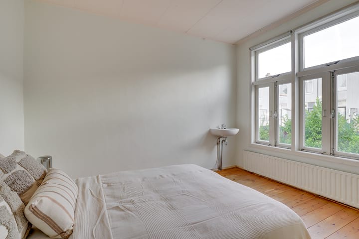 Foto 23 van Croeselaan 176