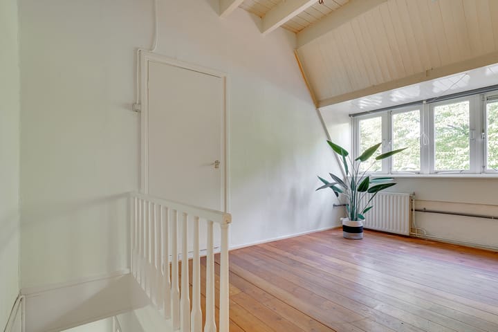 Foto 32 van Croeselaan 176