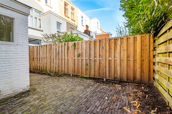 Foto 41 van Croeselaan 176