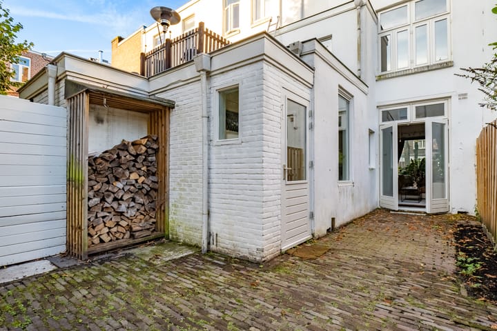 Foto 42 van Croeselaan 176