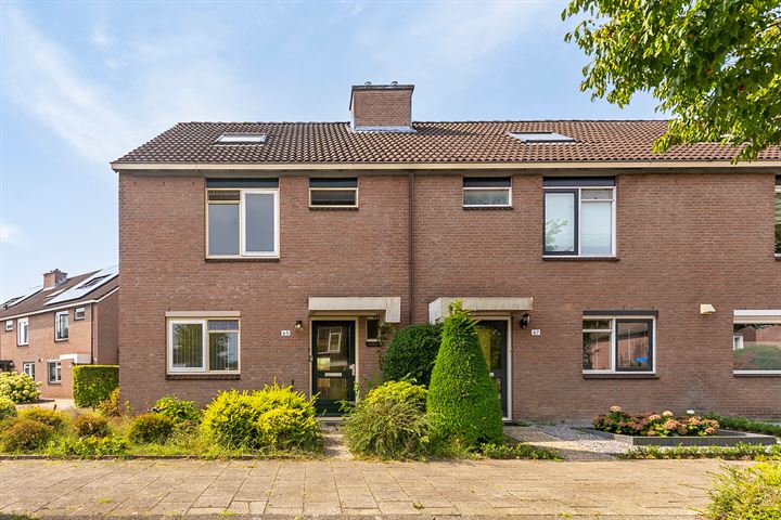 Bekijk foto 2 van Cruys Voorberghstraat 65