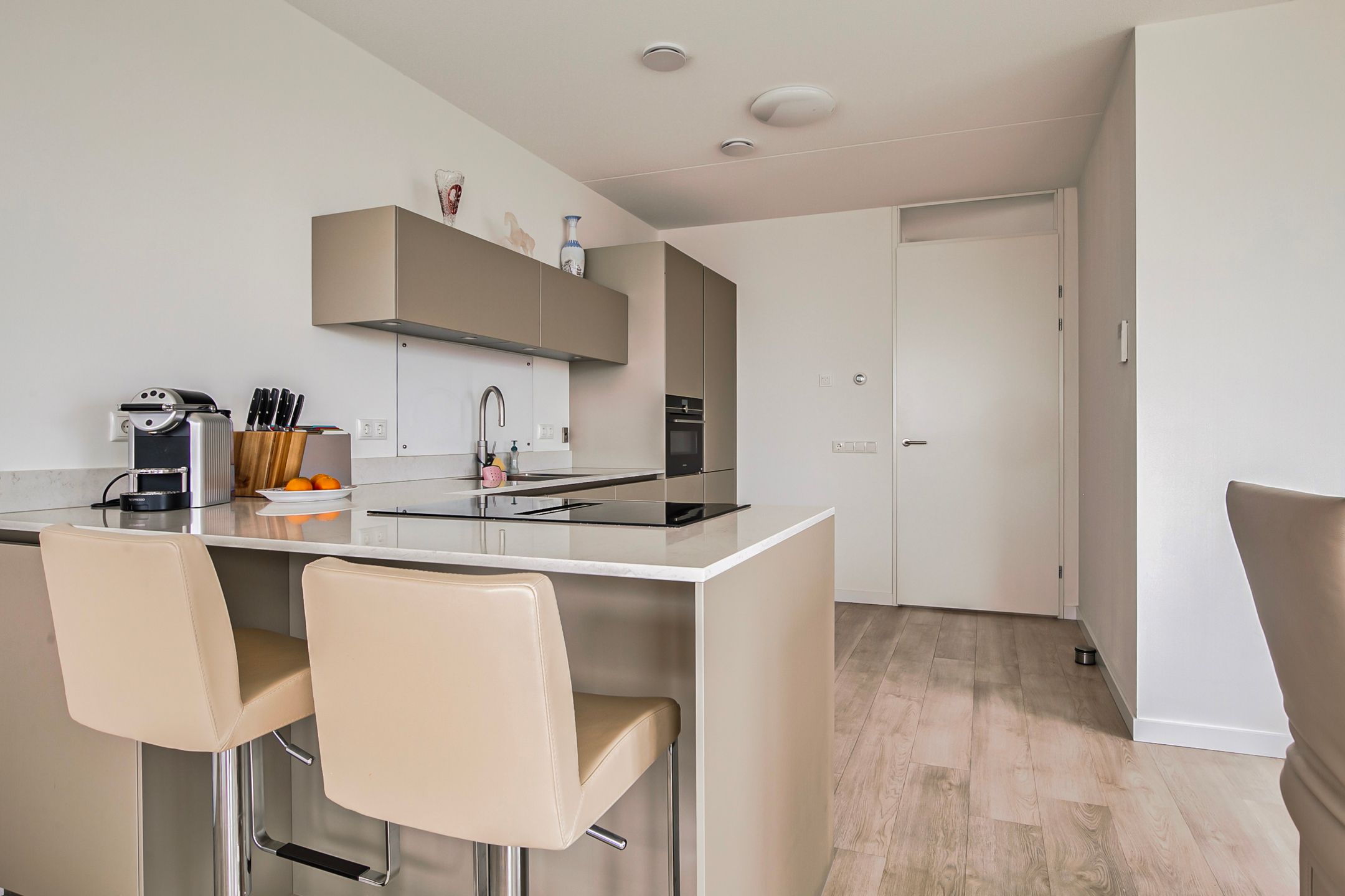 Foto 3 van Evertsenstraat 3-J