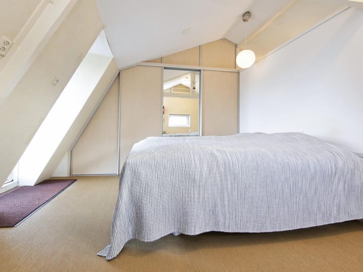 Foto 11 van Badhoevelaan 25