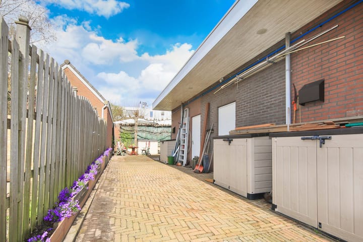 Foto 40 van Badhoevelaan 25