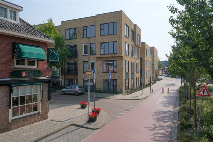 View photo 21 of Deurningerstraat 20-14