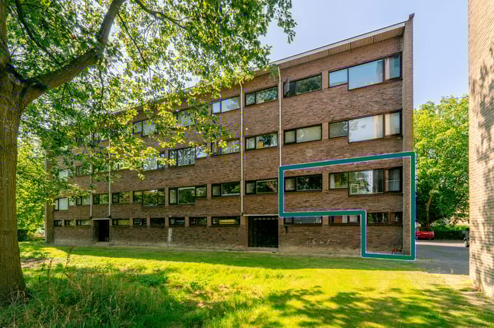 Foto 37 van Julianaplantsoen 297